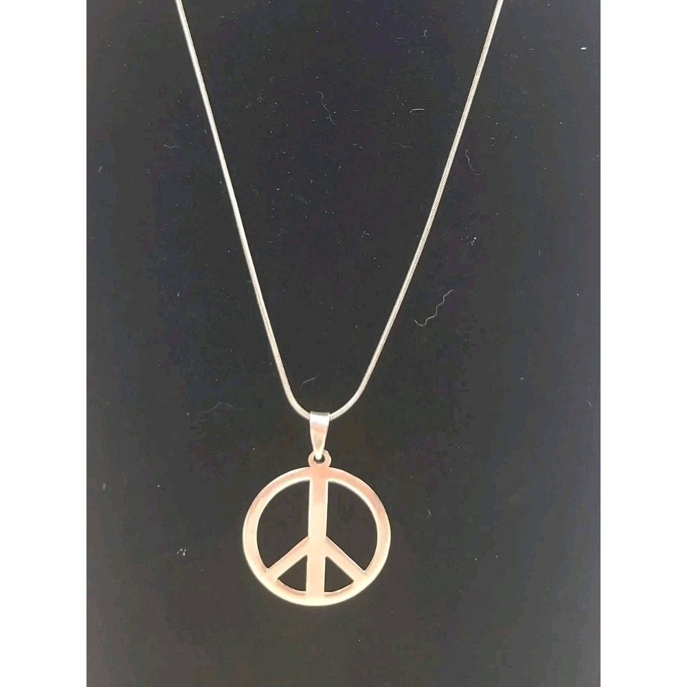 Vintage Sterling Silver Peace Sign Necklace Stamped 925 18" Chain